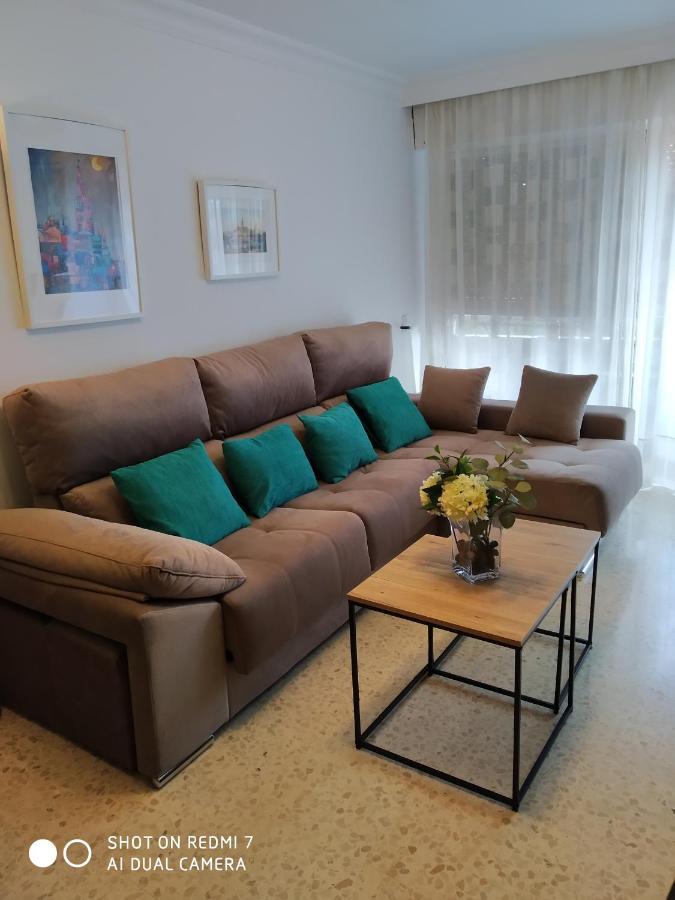 Luminoso Y Amplio Apartamento Севилья Экстерьер фото