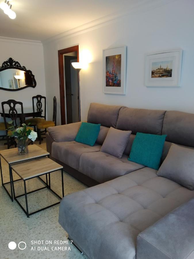 Luminoso Y Amplio Apartamento Севилья Экстерьер фото