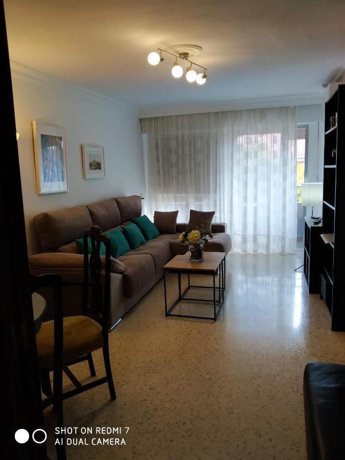 Luminoso Y Amplio Apartamento Севилья Экстерьер фото